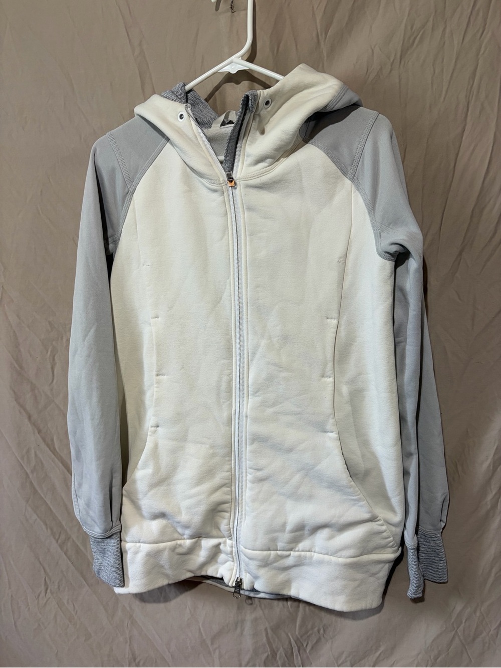 Lululemon thermal jacket